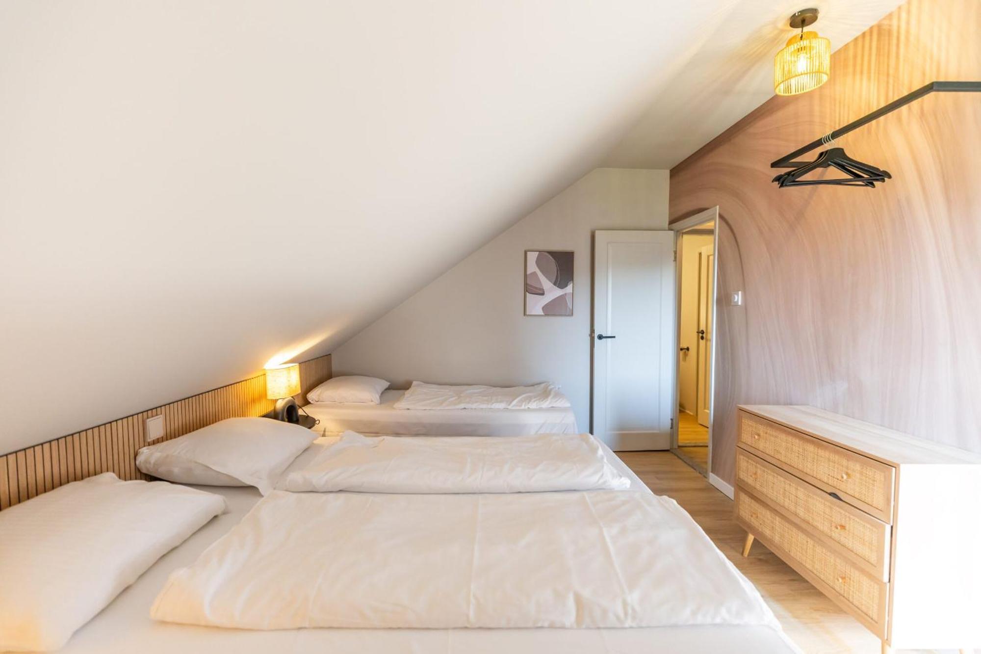 Huswell - Cozy Family Home Steps From The Sea Cadzand Esterno foto